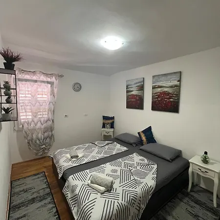 Crown Appartamento Capodistria
